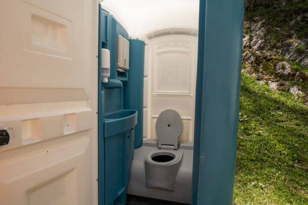 Best Construction site porta potty rental  in Berkeley, IL